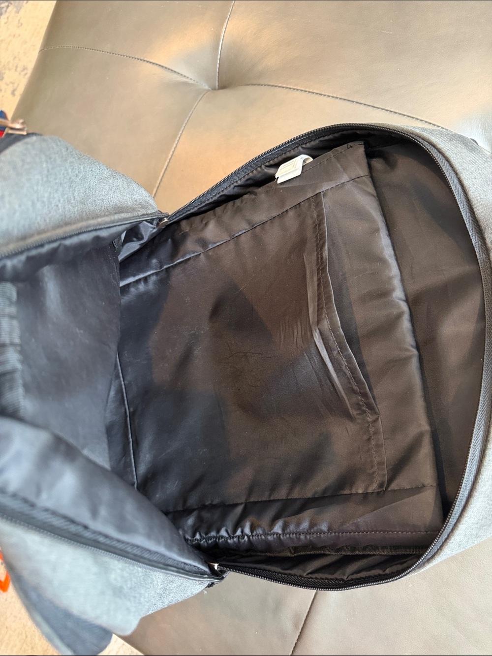 Caselogic Gray Everyday Backpack - Men's - Picture 7 of 7